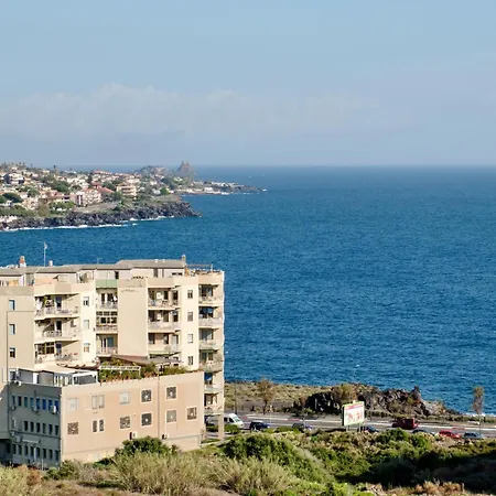 Ognina Sea Konukevi *